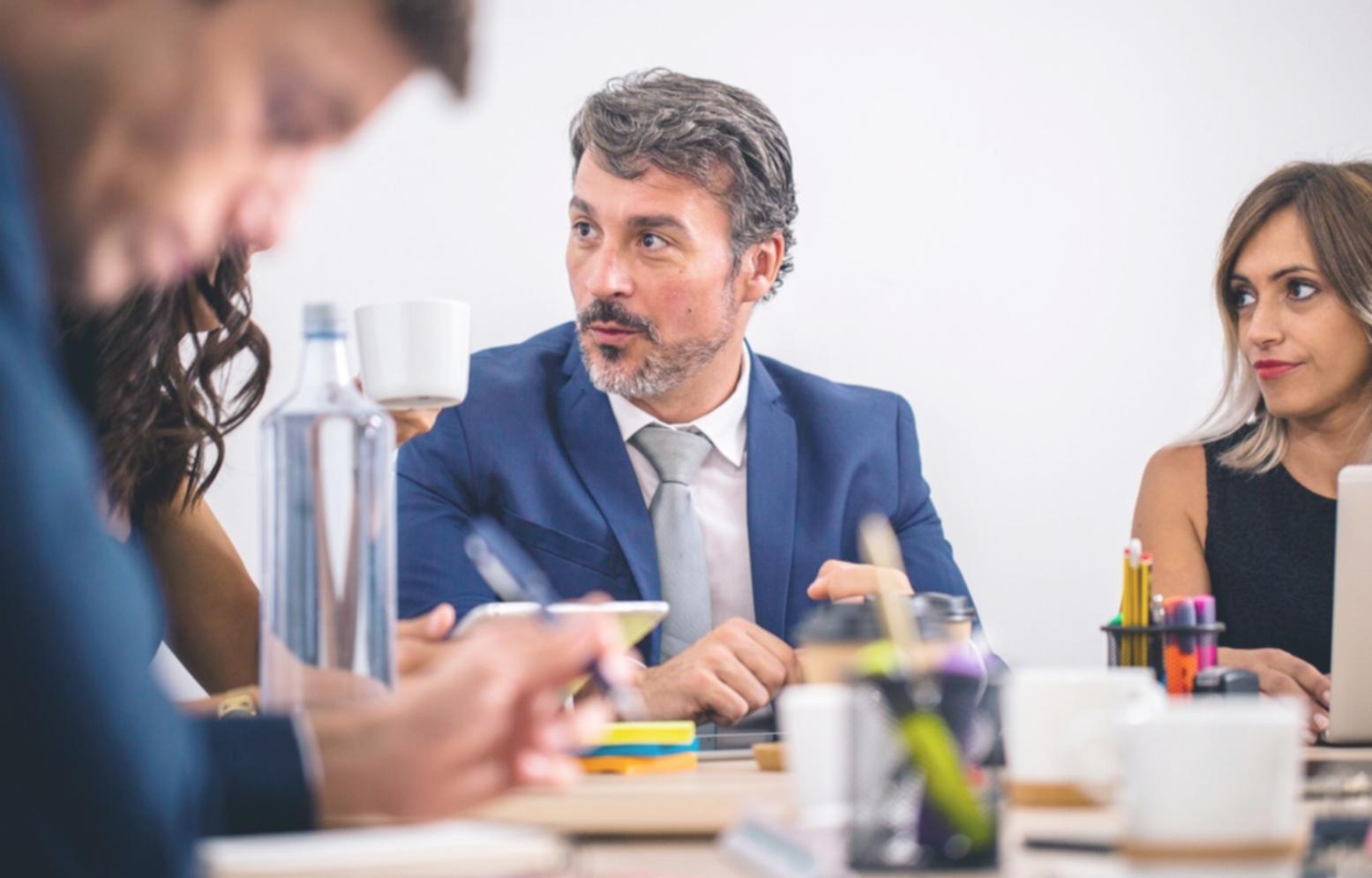 Espace de travail collaboratif pour conseils financiers